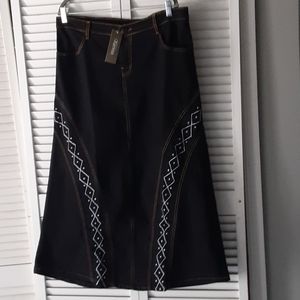 Black denim stretch skirt